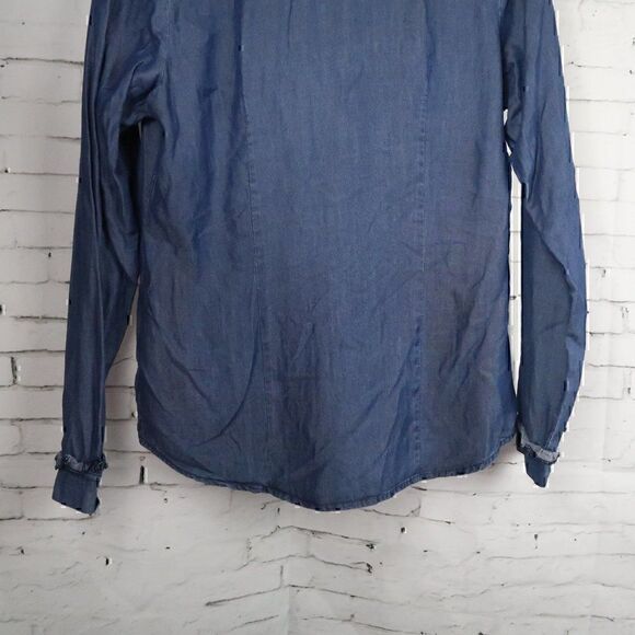 LEE BLUE DENIM LONG SLEEVE BUTTON DOWN WESTERN RUFFLE SHIRT SIZE MEDIUM - Picture 10 of 10